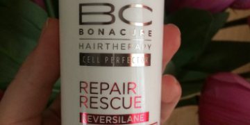 Revitalizační šampon pro hloubkovou výživu vlasů