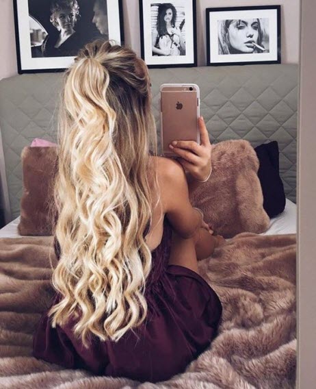 Zbarvení balayage na blond vlasy